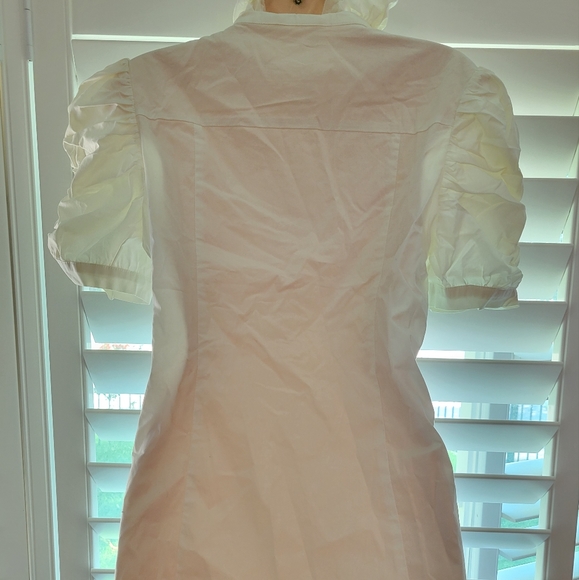 NEW White Bottom-up Blouse - Picture 4 of 4